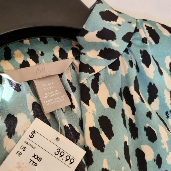 H&M NWT XXS mint green long sleeve dress, midi, white and black polka do… - Picture 6 of 12